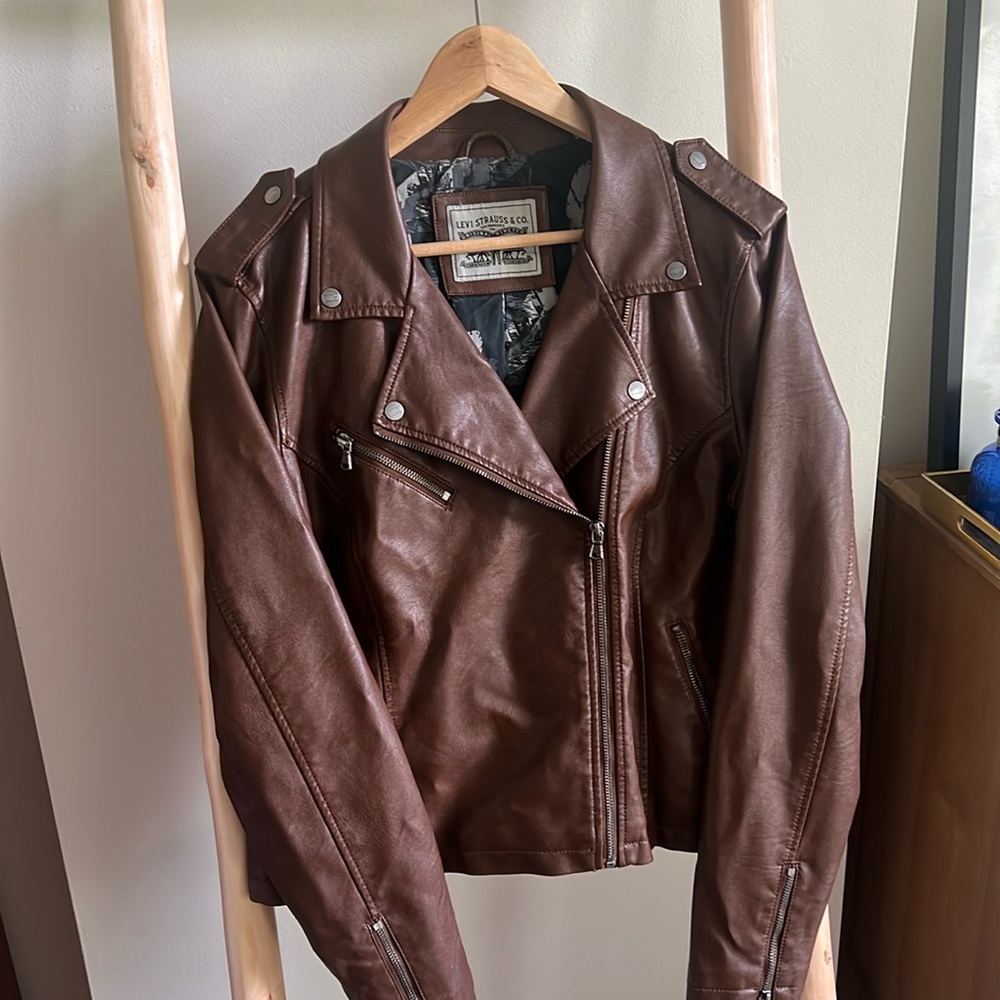 Levin faux brown leather jacket- size XL